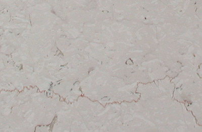 Marmorfliesen Trani Fiorito, Oberfläche patiniert