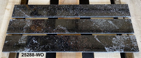 Granit-Sockelleisten Tundra poliert